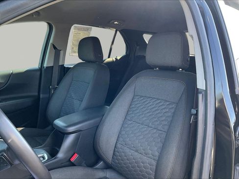 Used 2019 Chevrolet Equinox LT FWD image 21