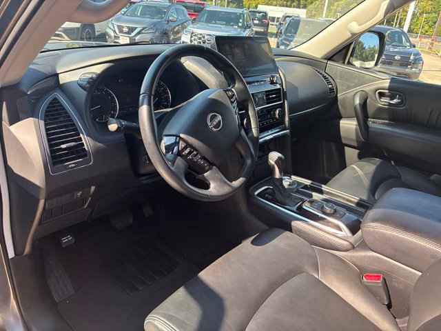 Used 2024 Nissan Armada SV AWD/4WD image 18