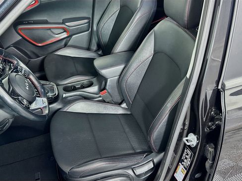 Used 2023 Kia Soul GT-Line FWD image 19