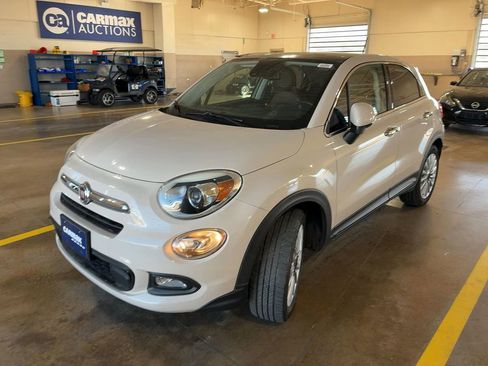 Used 2016 FIAT 500X Lounge image 5