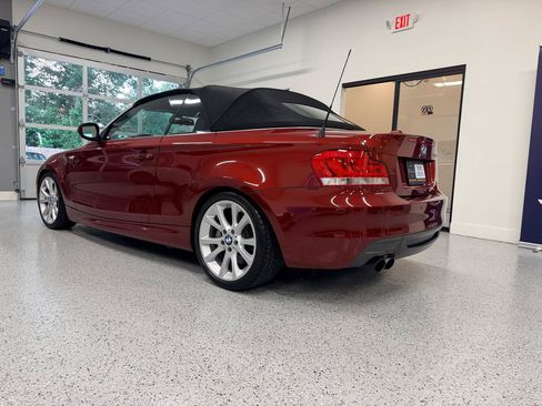 Used 2012 BMW 135i Convertible RWD image 5
