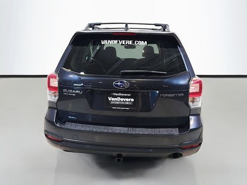 Used 2018 Subaru Forester 2.5i Touring w/ Popular Package #3B AWD/4WD image 8