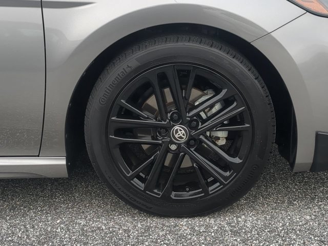 Certified 2025 Toyota Camry SE FWD image 10