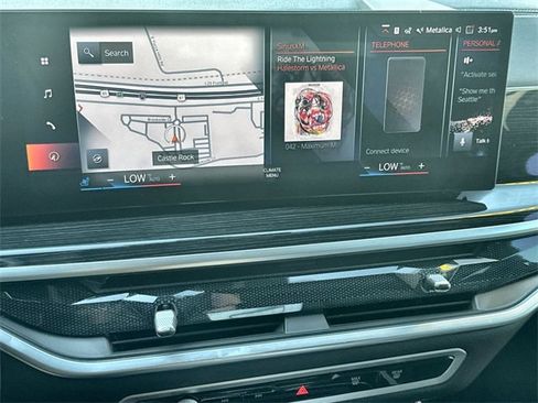 Used 2023 BMW X7 xDrive40i w/ Executive Package image 24