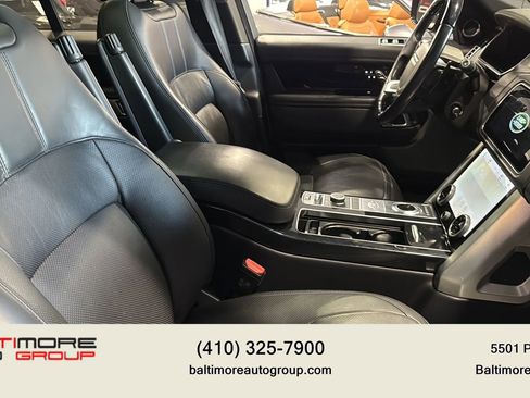 Used 2020 Land Rover Range Rover HSE image 27