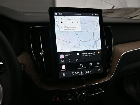 New 2026 Volvo XC60 B5 Core w/ Climate Package image 22