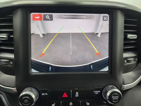 Used 2023 RAM 2500 Big Horn w/ Level 1 Equipment Group image 14