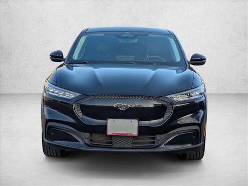 Used 2021 Ford Mustang Mach-E Select w/ Comfort/Appearance Package image 2