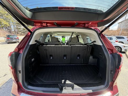 Used 2019 Subaru Ascent Premium image 23