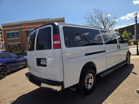 Used 2019 Chevrolet Express 3500 LT w/ LT Preferred Equipment Group RWD image 10