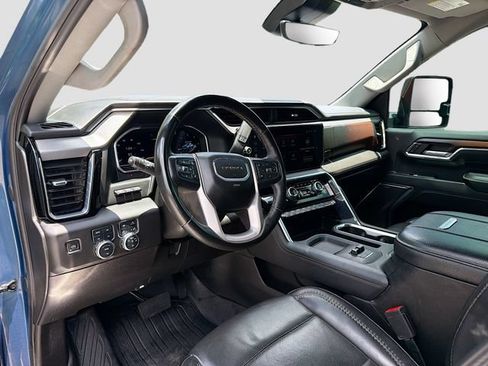 Used 2024 GMC Sierra 2500 Denali w/ Denali Reserve Package AWD/4WD image 25
