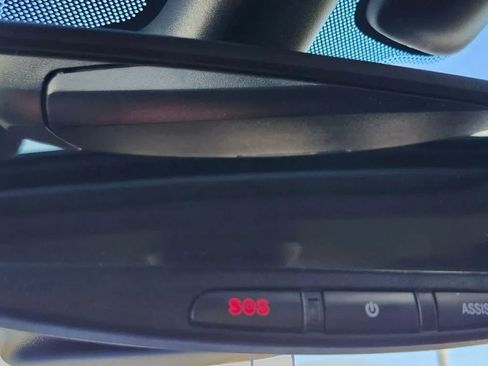 Used 2018 Dodge Durango R/T w/ Blacktop Package image 35