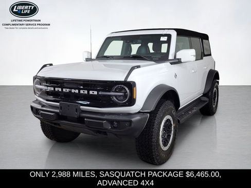 Used 2025 Ford Bronco Outer Banks w/ Sasquatch Package image 7