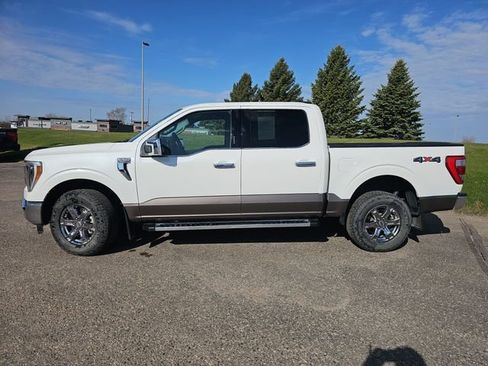 Used 2022 Ford F150 Lariat w/ Equipment Group 502A High AWD/4WD image 2
