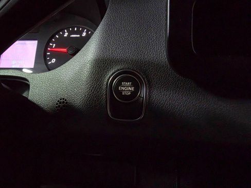 Used 2019 Mercedes-Benz Sprinter 2500 image 22