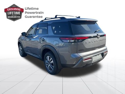 New 2026 Nissan Pathfinder SL FWD image 3