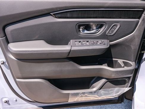 New 2025 Honda Pilot Elite image 28