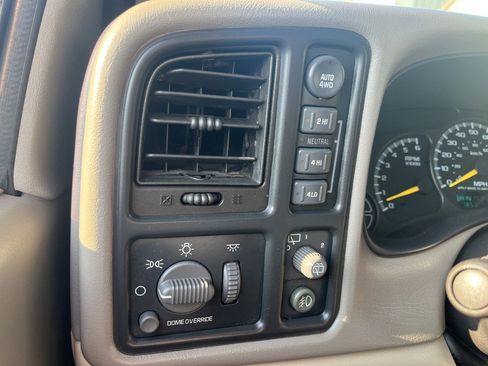 Used 2000 Chevrolet Tahoe LS w/ LS Preferred Equipment Group image 14