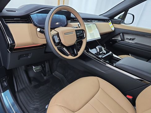 New 2026 Land Rover Range Rover Sport Dynamic SE image 16