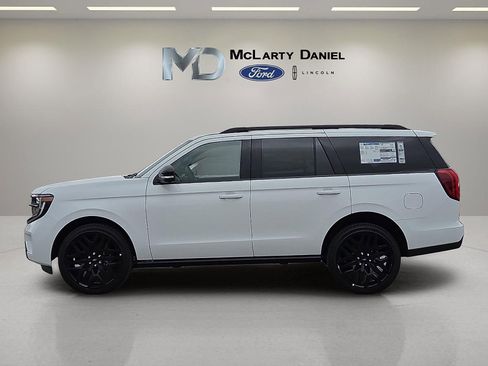 New 2026 Ford Expedition Platinum w/ Stealth Performance Package image 3