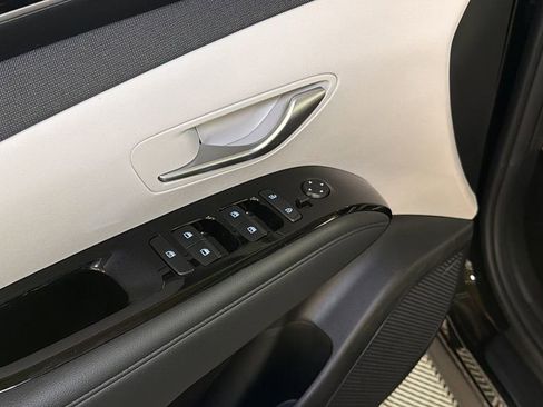 Used 2022 Hyundai Tucson Limited w/ Cargo Package image 25