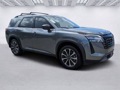 Certified 2026 Nissan Pathfinder SL w/ SL Premium Package
