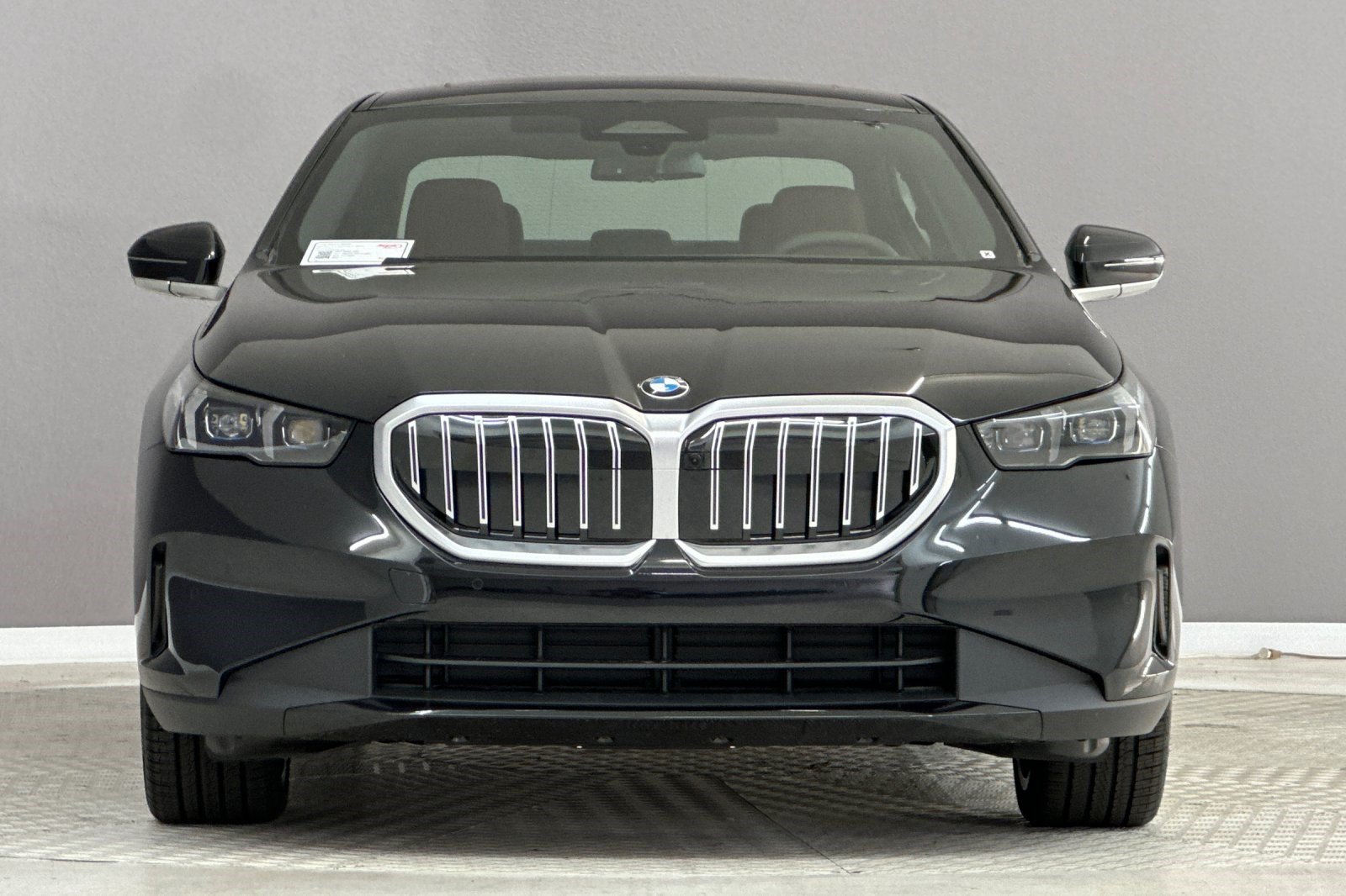 New 2027 BMW 530i w/ Premium Package RWD image 5