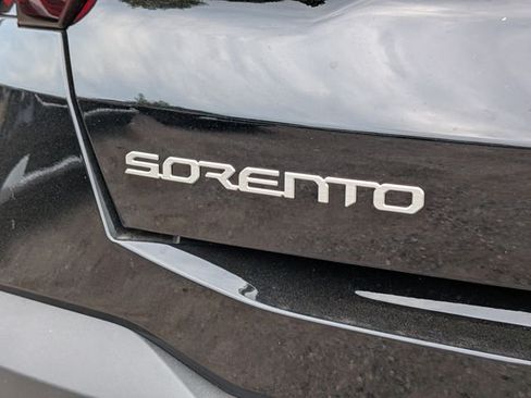 New 2026 Kia Sorento S w/ S Panoramic Sunroof Package FWD image 13