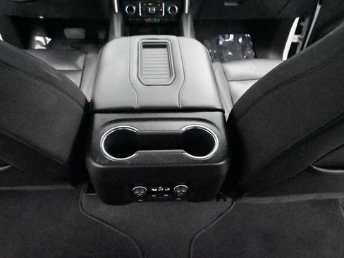 Used 2022 Chevrolet Tahoe LT w/ Luxury Package AWD/4WD image 25