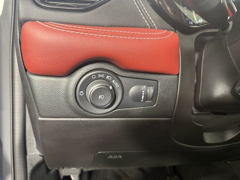 Used 2023 Dodge Durango SRT AWD/4WD image 23