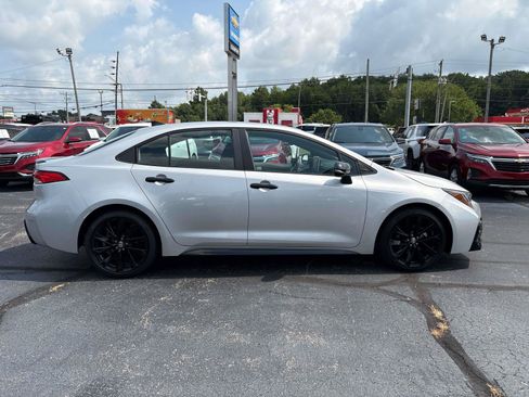 Used 2020 Toyota Corolla SE FWD image 6