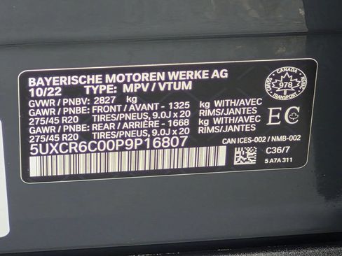 Used 2023 BMW X5 xDrive40i AWD/4WD image 32