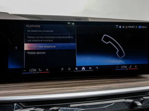 Used 2024 BMW X5 sDrive40i w/ M Sport Package image 33