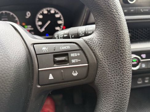 Used 2023 Honda CR-V EX image 25