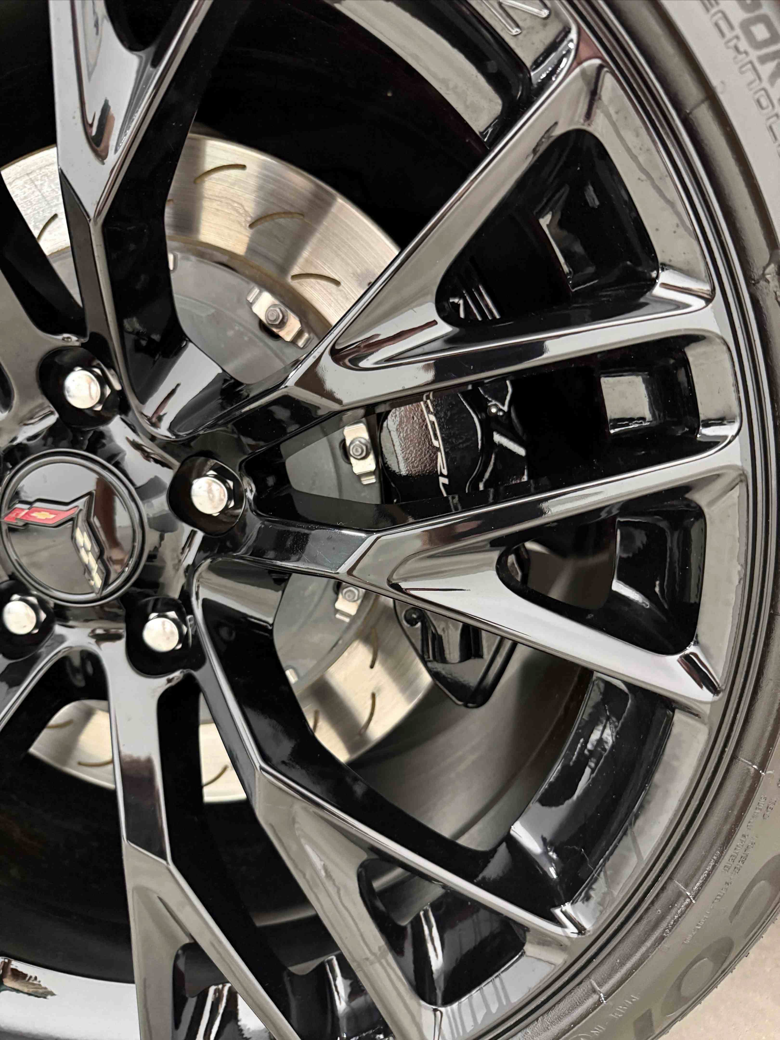 Used 2019 Chevrolet Corvette Z06 RWD image 32