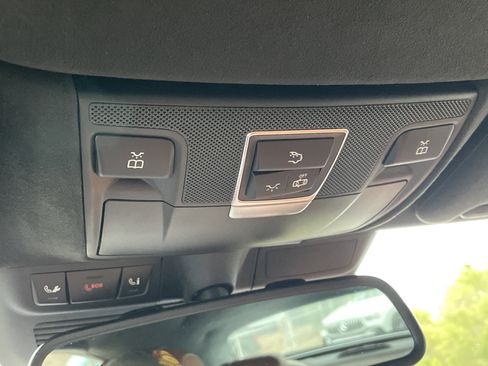 Used 2017 Mercedes-Benz S 63 AMG 4MATIC Cabriolet image 45