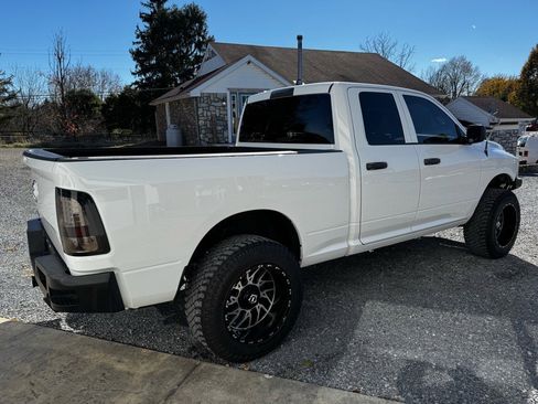 Used 2017 RAM 1500 Express w/ Express Value Package image 5
