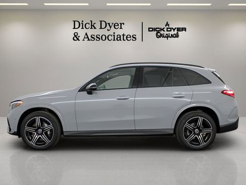 Used 2026 Mercedes-Benz GLC 300 image 5