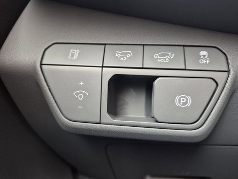 New 2026 Kia EV9 Land w/ Nightfall Edition Package image 25