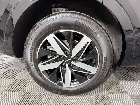 Used 2023 Kia Sorento EX w/ Panoramic Sunroof Package FWD image 16