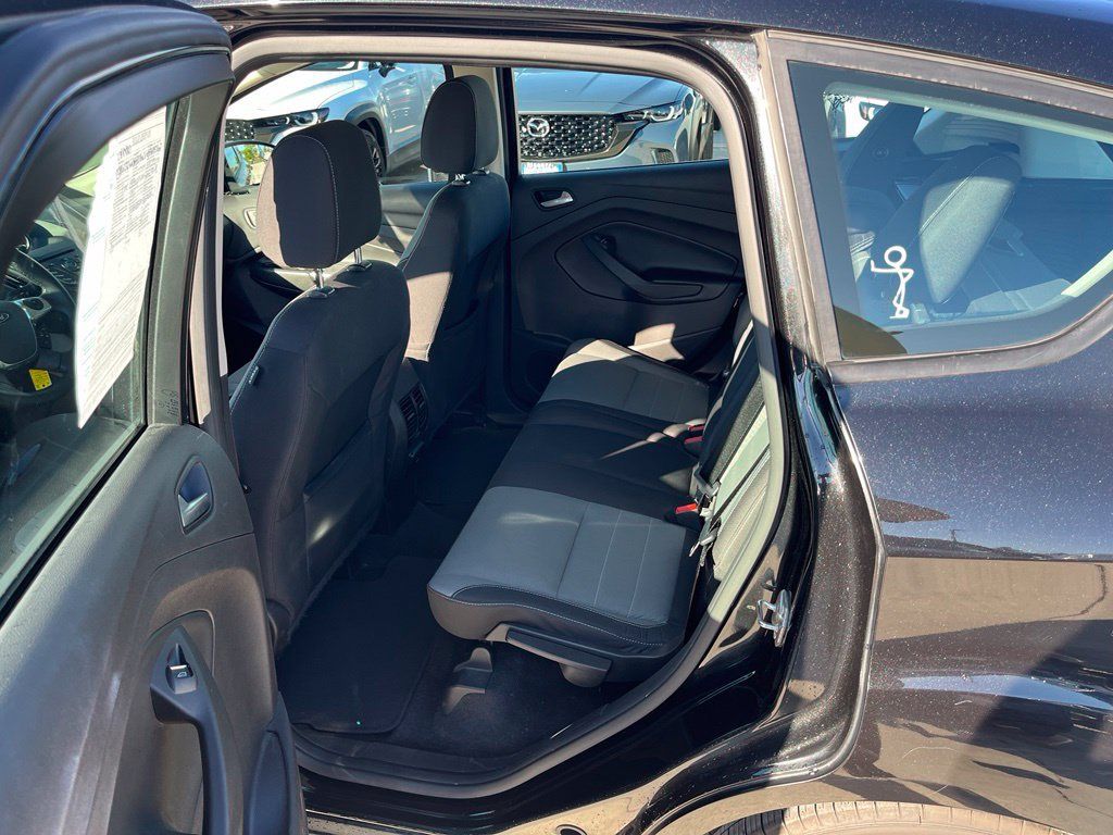 Used 2015 Ford C-MAX SE FWD image 13