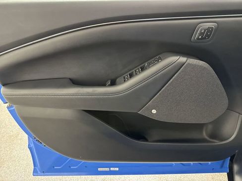 Used 2022 Ford Mustang Mach-E Premium image 20