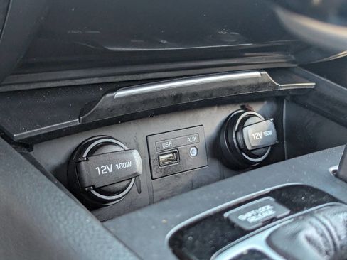 Used 2018 Genesis G80 3.8 AWD/4WD image 28
