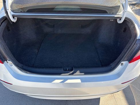 Used 2020 Honda Accord LX image 7