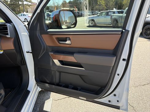 New 2026 Toyota Tundra 1794 Edition AWD/4WD image 17