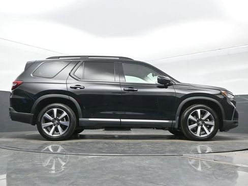Certified 2025 Honda Pilot Elite image 27