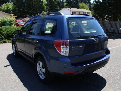 Used 2011 Subaru Forester 2.5X w/ Alloy Wheel Value Pkg AWD/4WD image 4