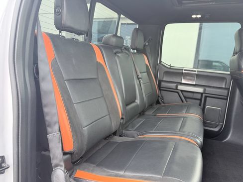 Used 2018 Ford F150 Raptor w/ Equipment Group 802A Luxury AWD/4WD image 14