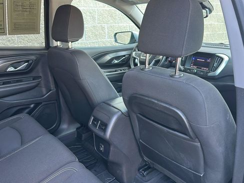 Used 2022 GMC Terrain SLE w/ Driver Convenience Package FWD image 26