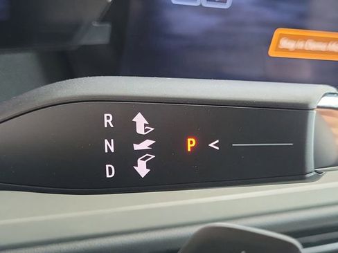 New 2026 Chevrolet Traverse LT AWD/4WD image 11